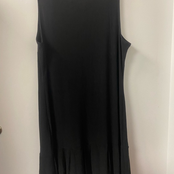 Plus Size White House Black Market Plush Embellished Pleat Hem Dress - Black - Picture 9 of 11